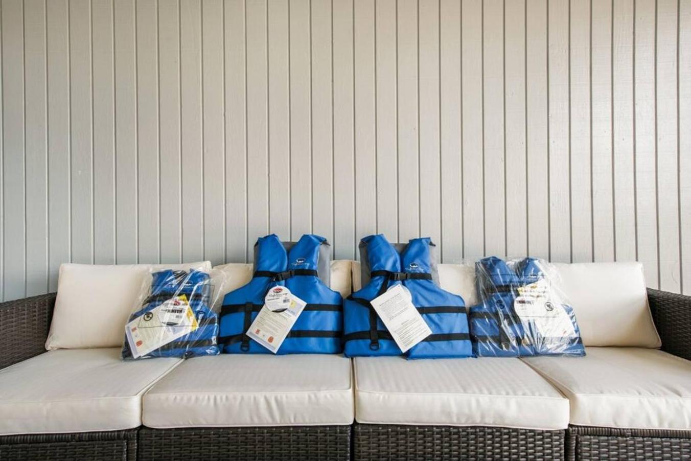 Lake House Unit 1 By Pmi Davie Buitenkant foto